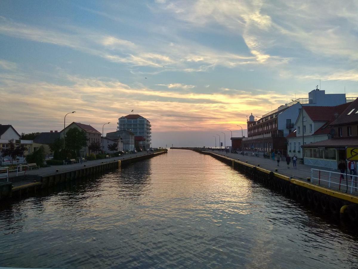 Pokoje Na Fali Ujście-Darłowskie Exterior foto